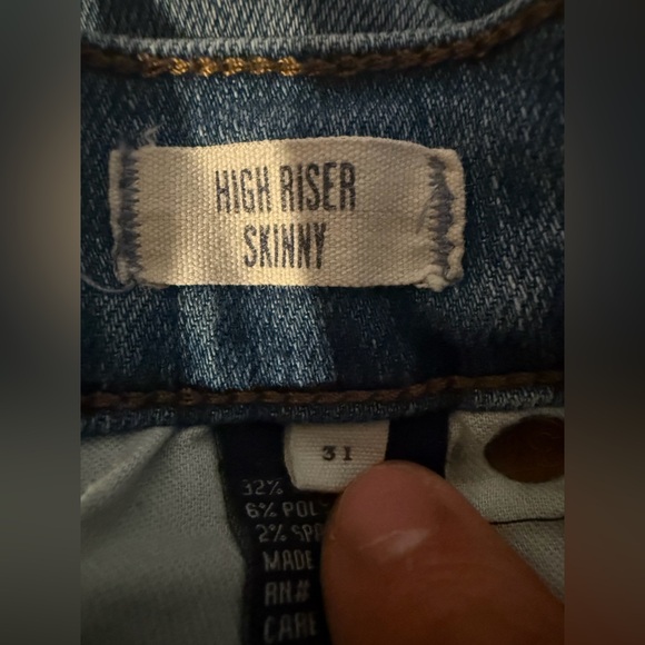 Madewell Light Blue Distressed Ankle Jeans size 31 - Picture 4 of 6